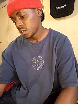 Snapshot of Hluga_25 chatting on 11-04-25, 04:22 Hluga 25 online show from 11-04-25, 04:22