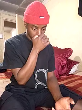 Snapshot of Hluga_25 chatting on 11-11-25, 04:01 Hluga 25 online show from 11-11-25, 04:01