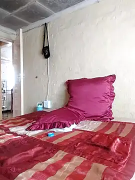 Snapshot of Hluga_25 chatting on 01-10-26, 01:02 Hluga 25 online show from 01-10-26, 01:02