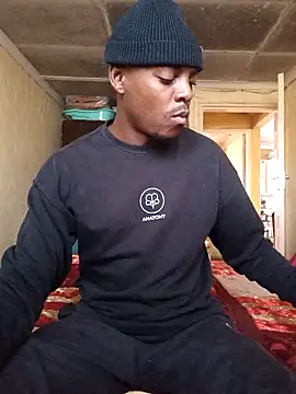 Snapshot of Hluga_25 chatting on 02-05-26, 05:34 Hluga 25 online show from 02-05-26, 05:34