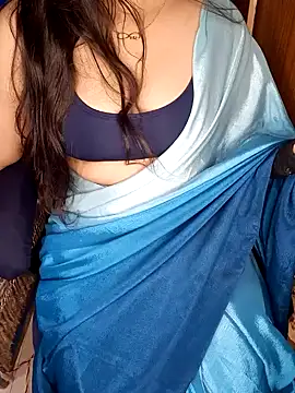 Snapshot of Sexy_Anshika chatting on 08-06-26, 10:39 Sexy Anshika online show from 08-06-26, 10:39