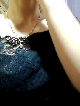 LucyyLy online show from 10-02-25, 11:39