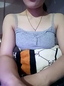 LucyyLy online show from 01-15-26, 11:52