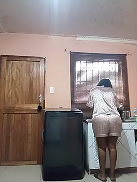 Snapshot of freakynyashXxXx chatting on 03-21-26, 05:45 freakynyashXxXx online show from 03-21-26, 05:45