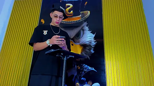 Dante Brown1  online show from 11-13-25, 09:03