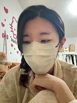 Lulu125216 online show from 11-22-25, 05:01