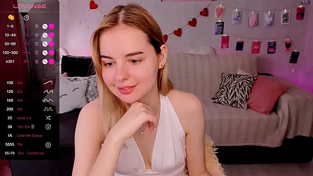 LillianShine online show from 07-05-26, 04:19