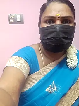 Snapshot of Tamil_Azhaghi25 chatting on 09-09-25, 05:12 Tamil Azhaghi25 online show from 09-09-25, 05:12