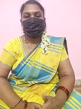 Snapshot of Tamil_Azhaghi25 chatting on 09-16-25, 01:06 Tamil Azhaghi25 online show from 09-16-25, 01:06