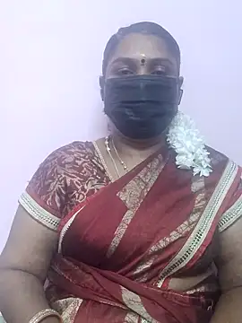 Snapshot of Tamil_Azhaghi25 chatting on 09-26-25, 04:33 Tamil Azhaghi25 online show from 09-26-25, 04:33