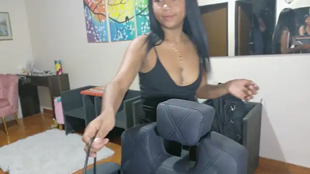 Snapshot of Gema_shiny chatting on 09-29-25, 05:34 Gema shiny online show from 09-29-25, 05:34