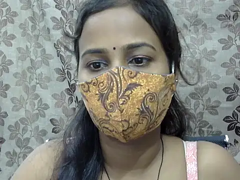 Hott Noor online show from 09-19-25, 02:29