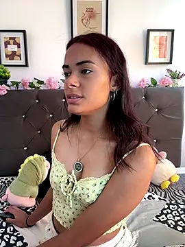 Im Lyan online show from 11-08-25, 07:12