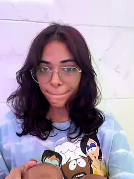 Im Lyan online show from 11-30-25, 03:16