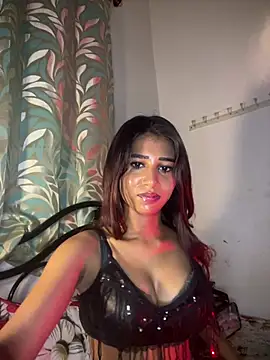 STRIP GLOW online show from 04-05-26, 04:59