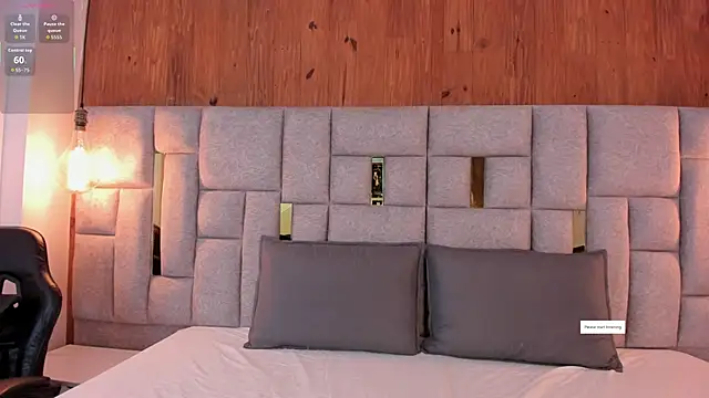 miia reeves  online show from 03-25-26, 12:22