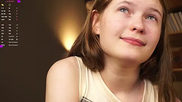 LynHillaire online show from 01-18-26, 01:26