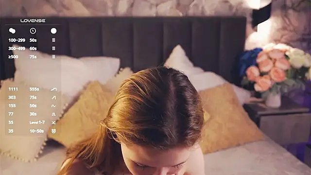 LynHillaire online show from 04-20-26, 12:30