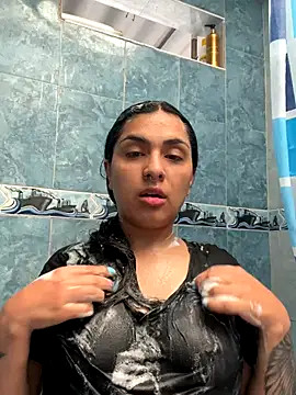 Snapshot of alix_beltran chatting on 09-14-25, 06:18 alix beltran online show from 09-14-25, 06:18