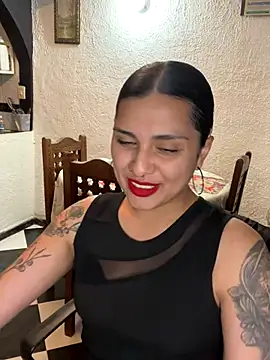 Snapshot of alix_beltran chatting on 10-05-25, 11:02 alix beltran online show from 10-05-25, 11:02