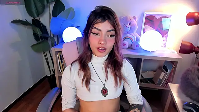 Mystic blue online show from 03-12-26, 01:39