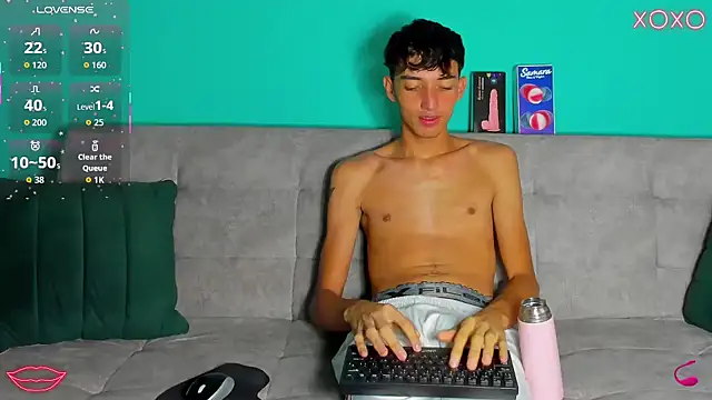 Maikol Ortiz online show from 10-16-25, 12:28