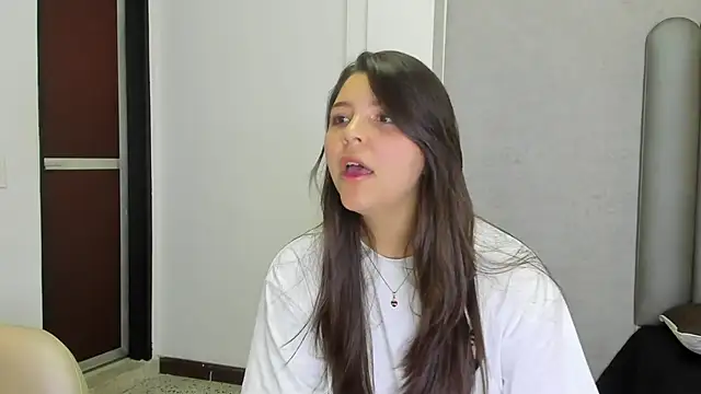 Charlotte-Star online show from 11-06-25, 08:32