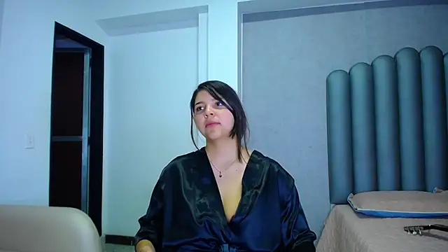 Charlotte-Star online show from 11-08-25, 09:57