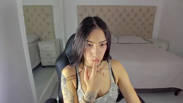 AlliceCopper online show from 10-13-25, 02:50