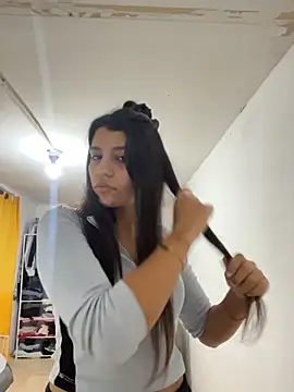 Snapshot of Wandiita chatting on 06-07-26, 01:54 Wandiita online show from 06-07-26, 01:54