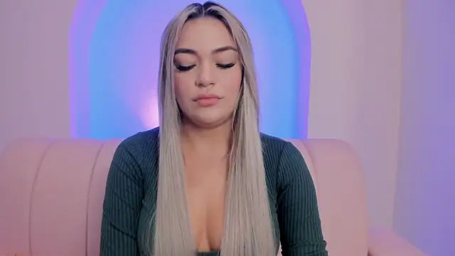 milaowens online show from 02-16-26, 11:06