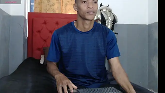 David s3xy online show from 10-28-25, 03:14