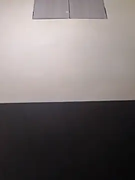 elizabeth05 online show from 10-18-25, 05:43