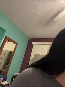 MyHoneyFrida online show from 11-19-25, 03:39