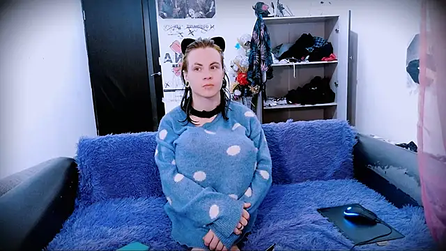 Snapshot of SparkyFerret chatting on 10-07-25, 09:39 SparkyFerret online show from 10-07-25, 09:39