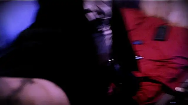 Snapshot of SparkyFerret chatting on 10-17-25, 11:35 SparkyFerret online show from 10-17-25, 11:35