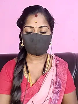Snapshot of tamilammukuttyy chatting on 04-24-26, 03:31 tamilammukuttyy online show from 04-24-26, 03:31