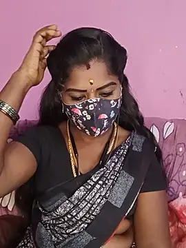Snapshot of tamilammukuttyy chatting on 05-24-26, 04:28 tamilammukuttyy online show from 05-24-26, 04:28