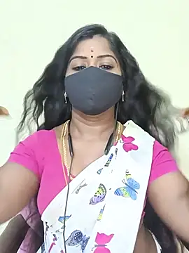 Snapshot of tamilammukuttyy chatting on 06-22-26, 12:24 tamilammukuttyy online show from 06-22-26, 12:24