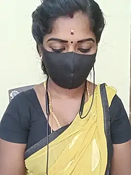 Snapshot of tamilammukuttyy chatting on 06-23-26, 05:11 tamilammukuttyy online show from 06-23-26, 05:11