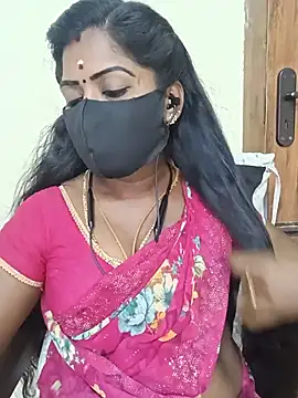 Snapshot of tamilammukuttyy chatting on 06-25-26, 05:23 tamilammukuttyy online show from 06-25-26, 05:23