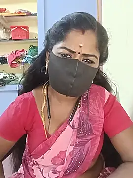 Snapshot of tamilammukuttyy chatting on 06-26-26, 03:27 tamilammukuttyy online show from 06-26-26, 03:27