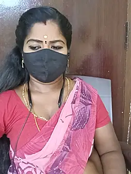 Snapshot of tamilammukuttyy chatting on 07-25-26, 12:36 tamilammukuttyy online show from 07-25-26, 12:36