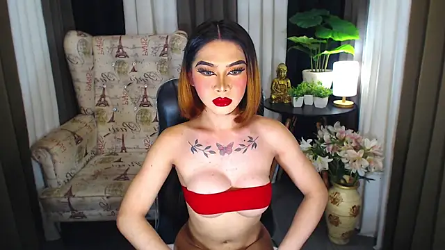 Snapshot of MariaLucyJasminx chatting on 10-24-25, 08:05 MariaLucyJasminx online show from 10-24-25, 08:05