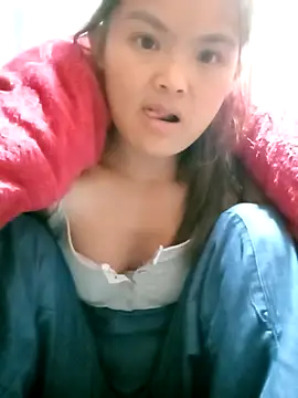 xinhxinhcute online show from 11-03-25, 11:00