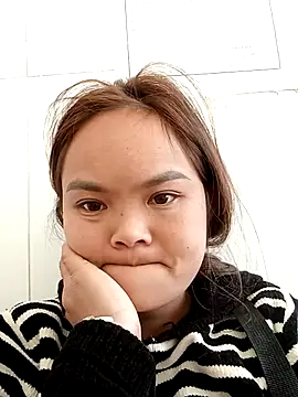 xinhxinhcute online show from 11-27-25, 03:52