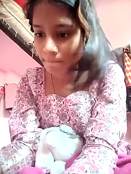 Snapshot of Hot_Mayra_ chatting on 10-24-25, 10:11 Hot Mayra  online show from 10-24-25, 10:11