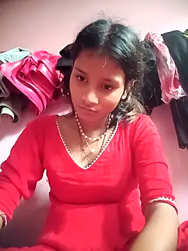 Snapshot of Hot_Mayra_ chatting on 10-30-25, 09:22 Hot Mayra  online show from 10-30-25, 09:22