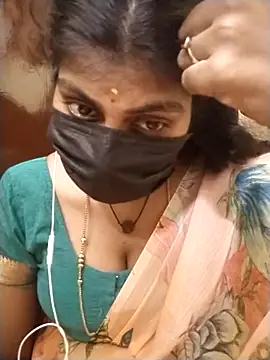 Snapshot of Nithiila chatting on 02-24-26, 11:08 Nithiila online show from 02-24-26, 11:08