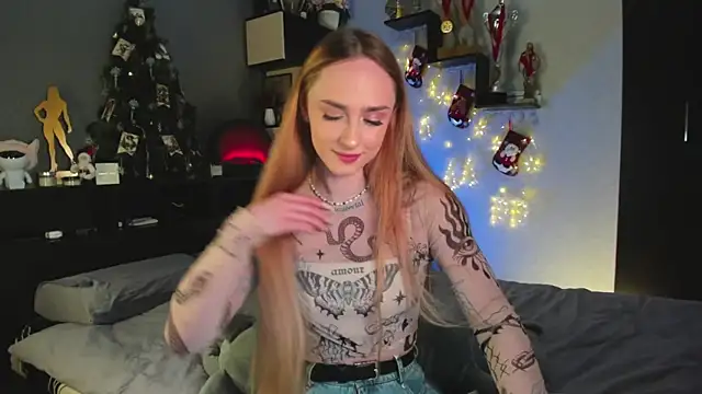 Snapshot of Dana__Whitttte chatting on 01-11-26, 02:11 Dana Whitttte online show from 01-11-26, 02:11